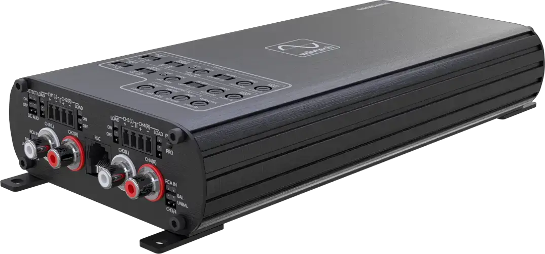 Wāvtech link500.4mini amplifier, angled view of its case, top controls, and RCA input end