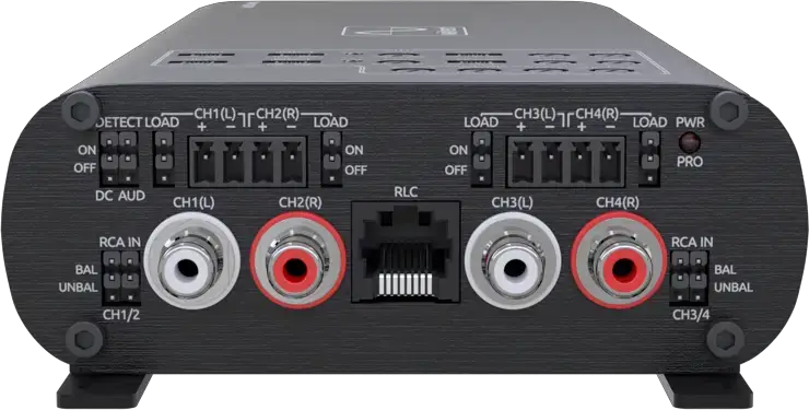 Wāvtech link500.4mini input panel with four RCA sockets, speaker-level connectors and remote-level port.