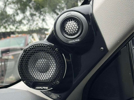 Soundstage, Speaker Aiming and Surface Reflections Inside a Vehicle