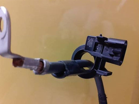 Battery Current Sensors & Smart Charging: How Aftermarket Grounds Cause Vehicle Errors