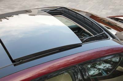 Roof and Sunroof Acoustics: Panel Resonance, Bass Pressure and Structural Tradeoffs