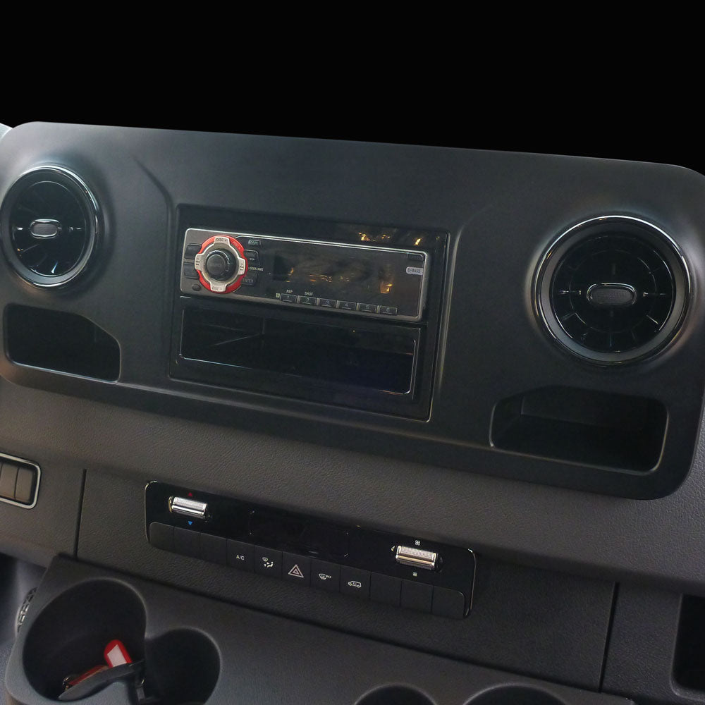 Mercedes Sprinter 2019-Up (excludes touchscreen radio models) — 99-8731