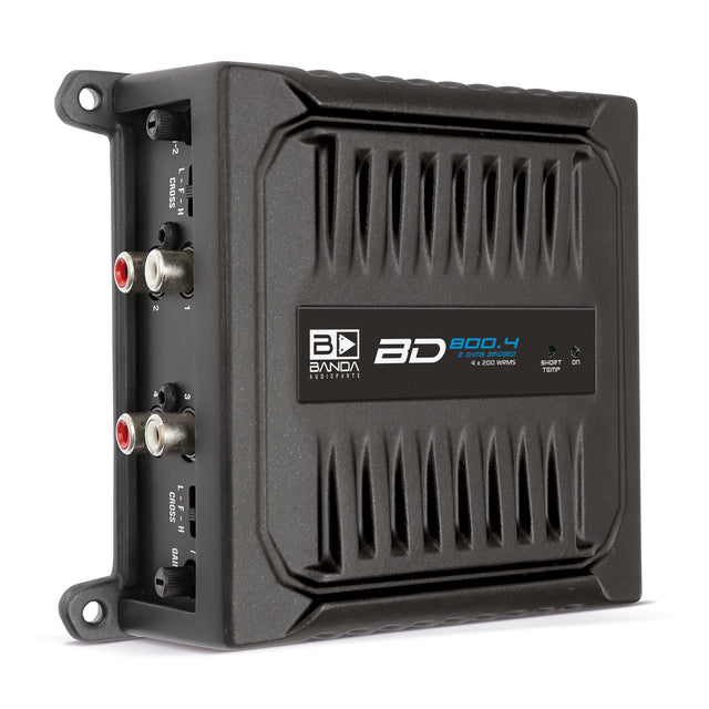 Banda BD 800.4 1-ohm four-channel amplifier, manufacturer three-quarter view