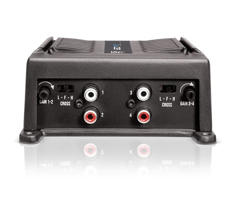 Banda BD 400.4 2-ohm amplifier, input and controls panel