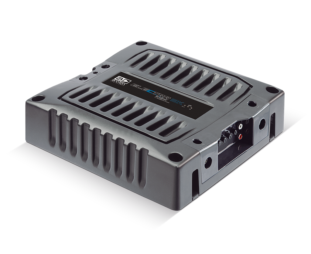Banda Electra 3K 1-ohm amplifier, angled signal-panel view