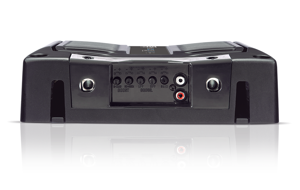 Banda Electra 3K 1-ohm amplifier, signal inputs and controls