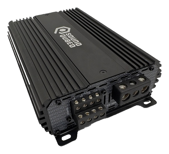 SoundQubed C4-2800 amplifier, angled terminal view